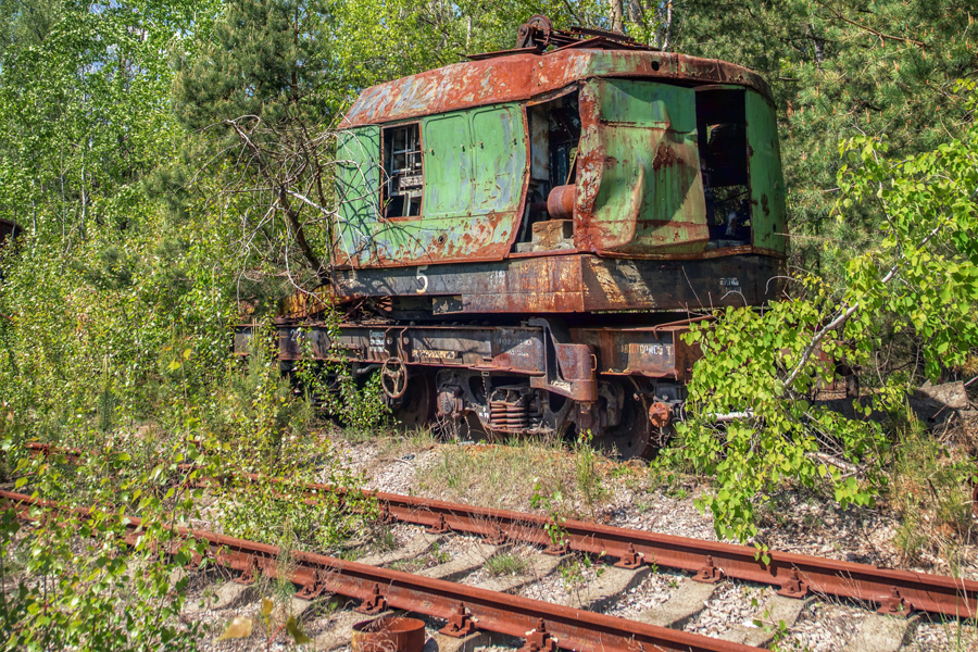 Yaniv - Chornobyl's railroad graveyard.