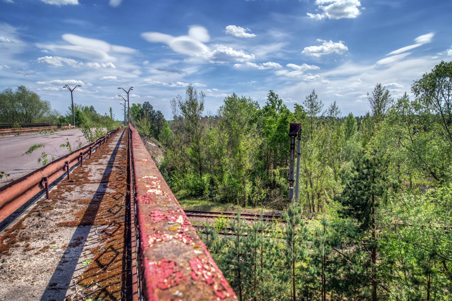 Yaniv - Chornobyl's railroad graveyard.